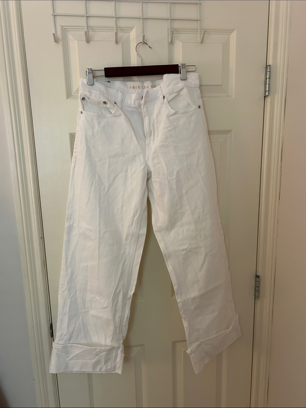 American Eagle Outfitters White Boyfriend Stretch Jeans